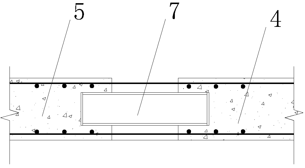 Foundation pit bottom plate post-pouring belt force-transfer structure and construction method thereof