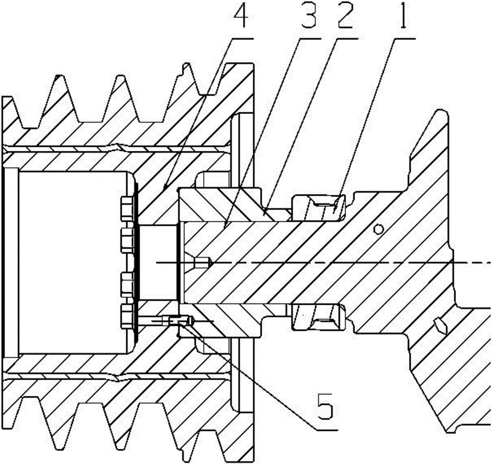 Power output structure of engine crankshaft front end