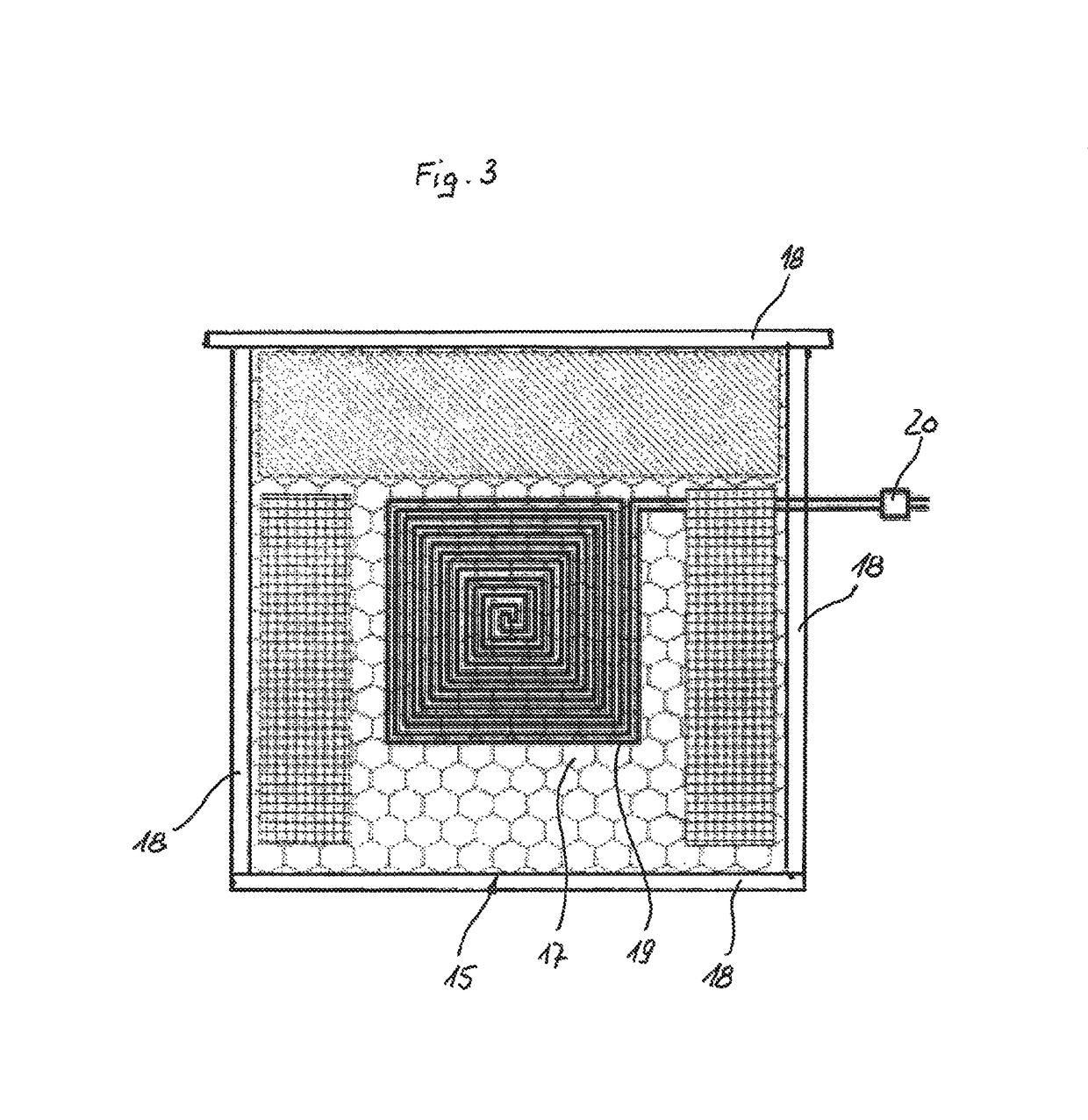 Device for combating the varroa mite in a bee brood