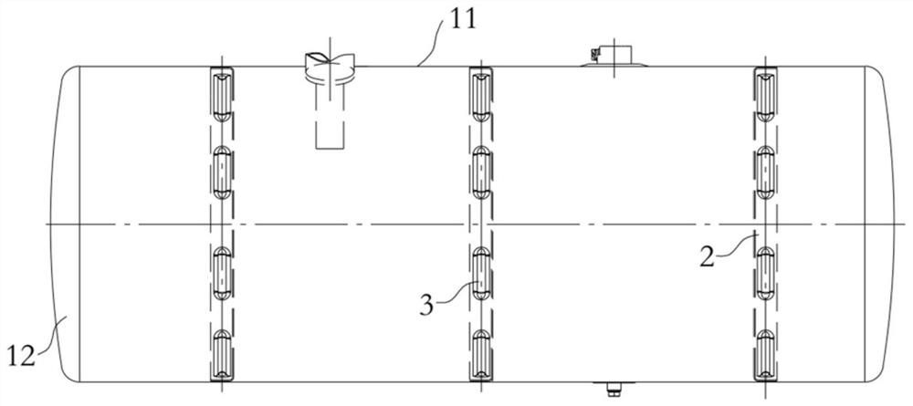 A fuel tank and its assembly process