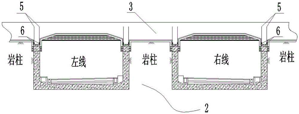 A roof and bottom shared underground structure and its separate construction method