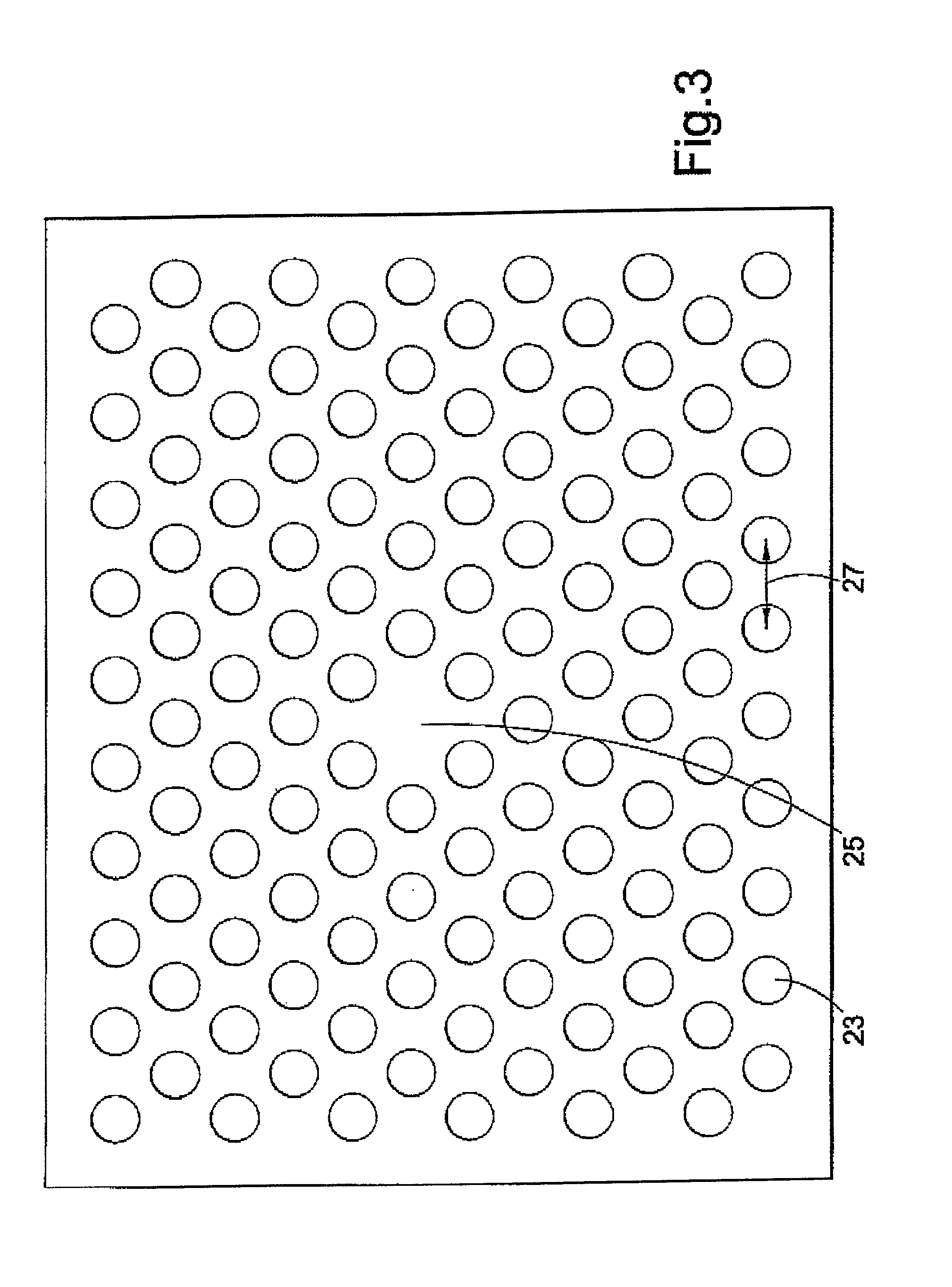 Optical device capable of emitting photons and method for its manufacture