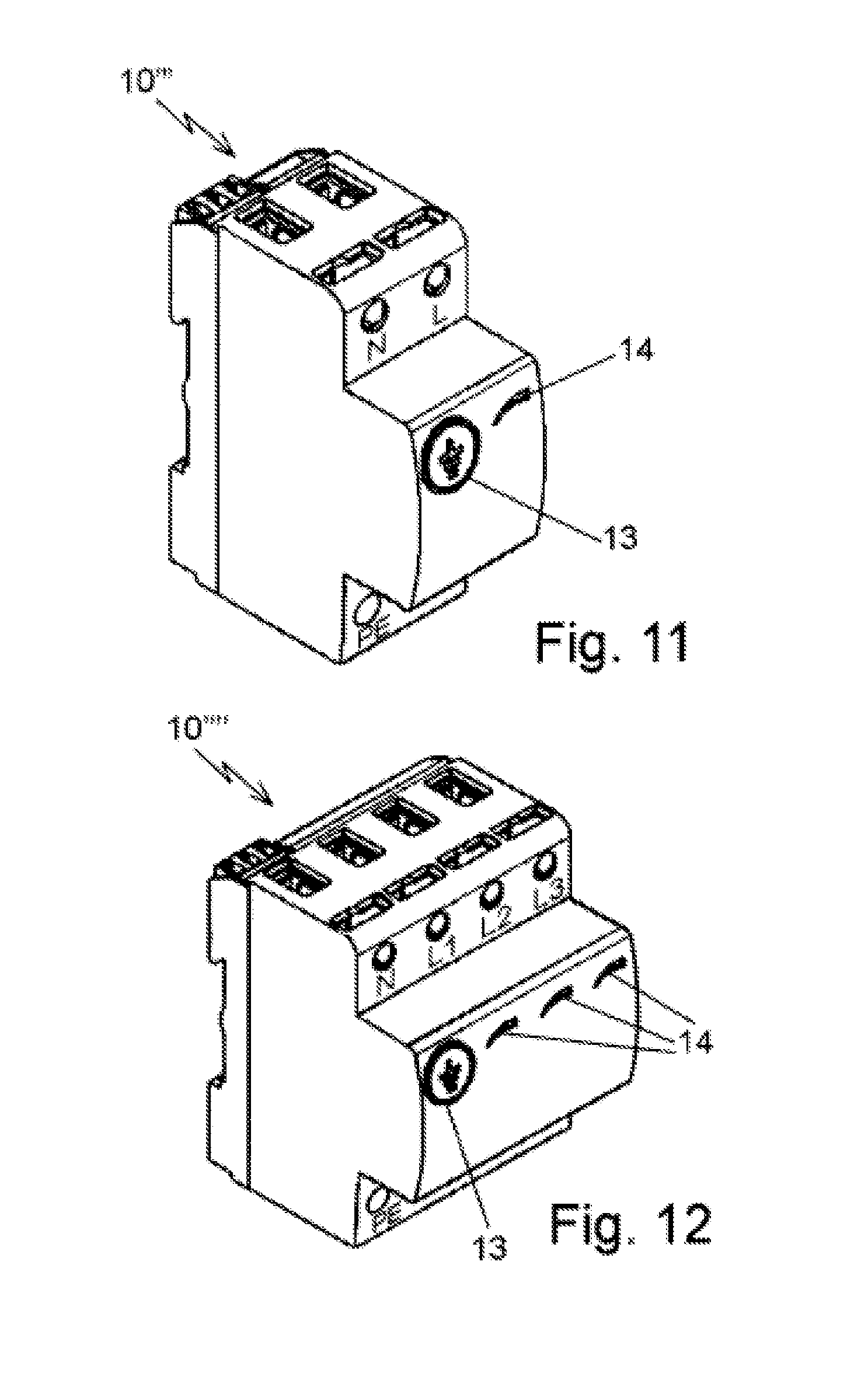 Combined device for electrical protection against transient overvoltages and monitoring of an electrical installation