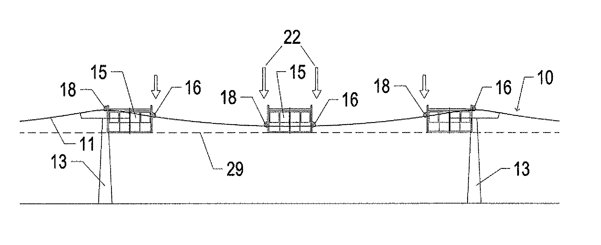 Installation with overhead cables and vehicles served thereby, without hanger