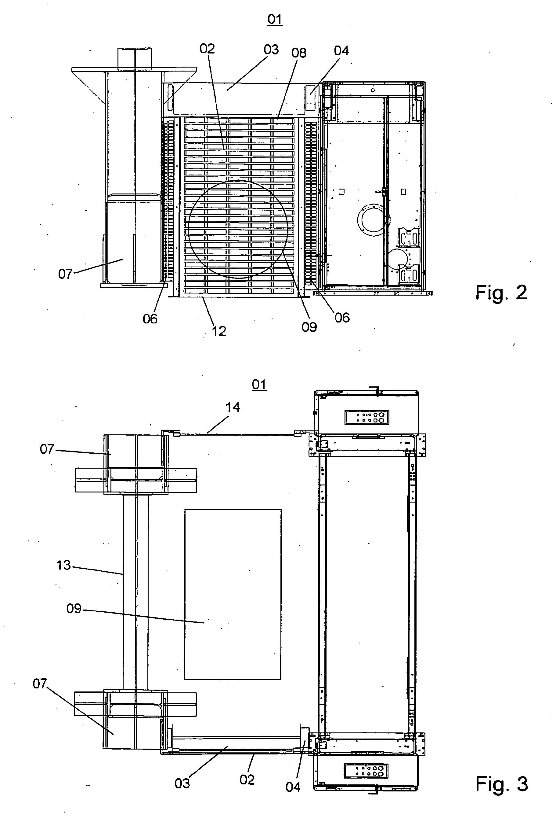 Device for Covering a Danger Area On a Roll Changer and a Method for Controlling a Device