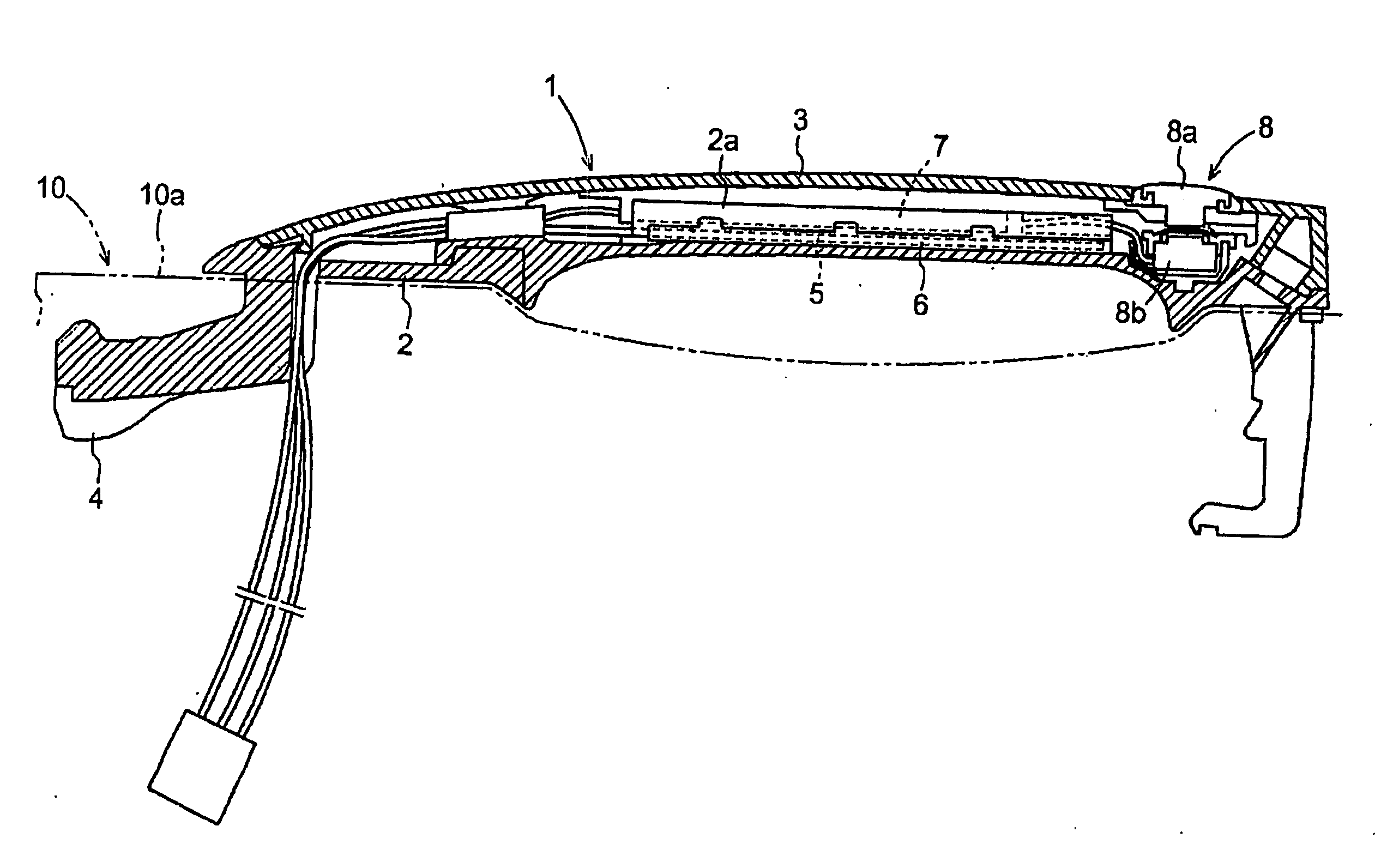 Human body detecting device for vehicles