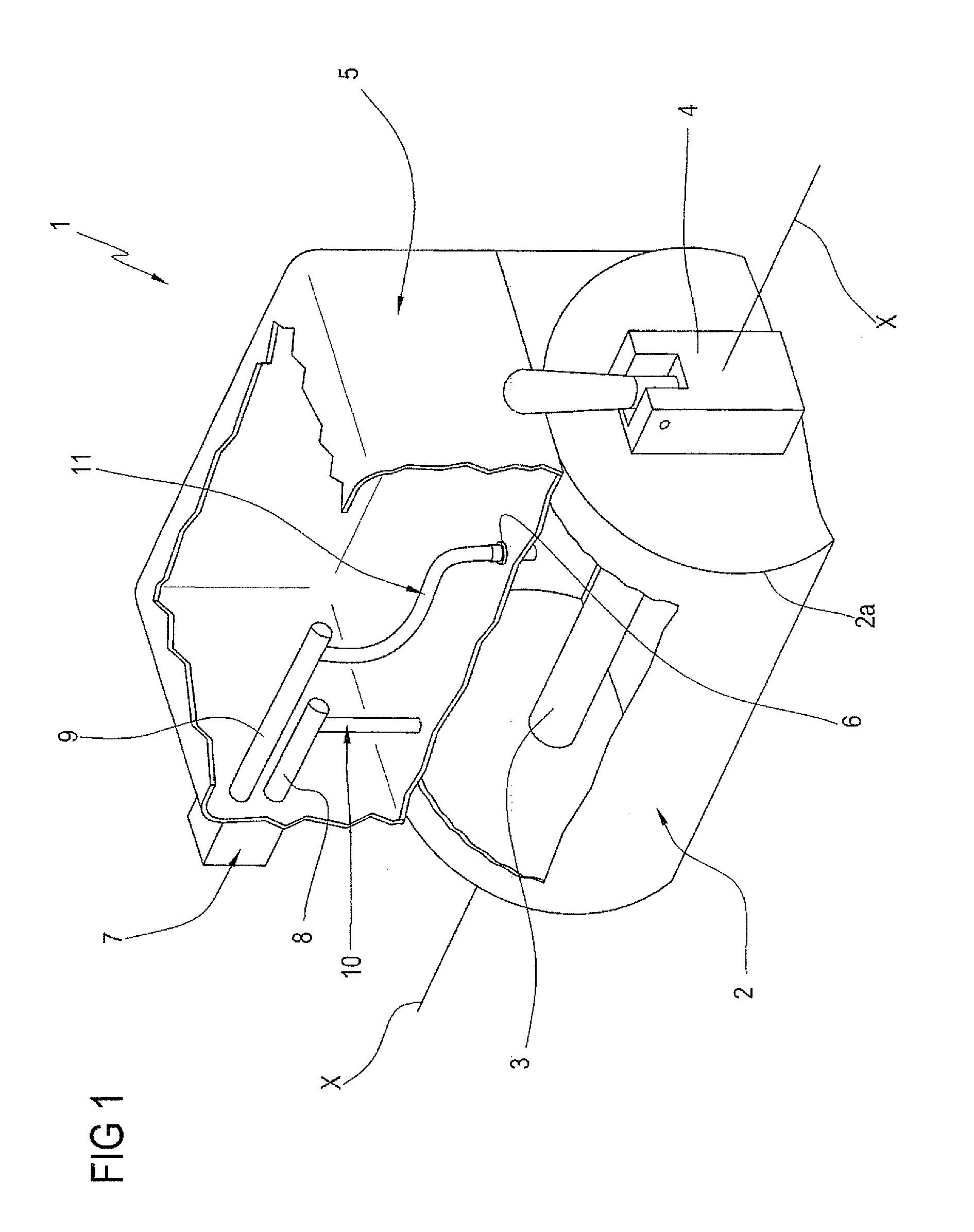 Machine for producing liquid and semi-liquid food products with a continuous cycle