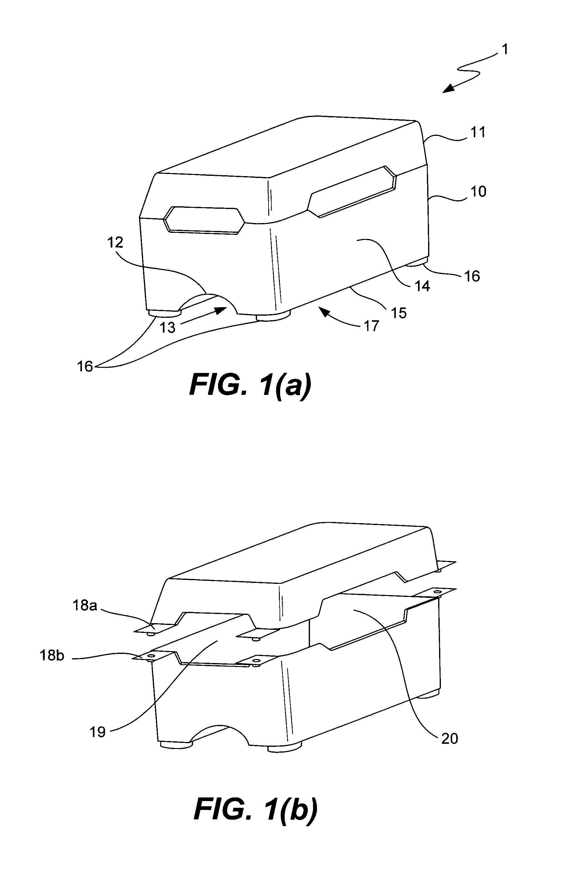 Produce packaging system having produce containers with arched bottom and raised feet to enable under container ventilation