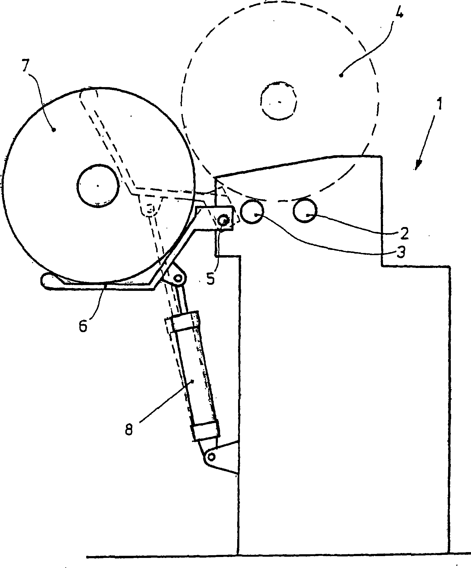 Combing machine with a reserve reel trough