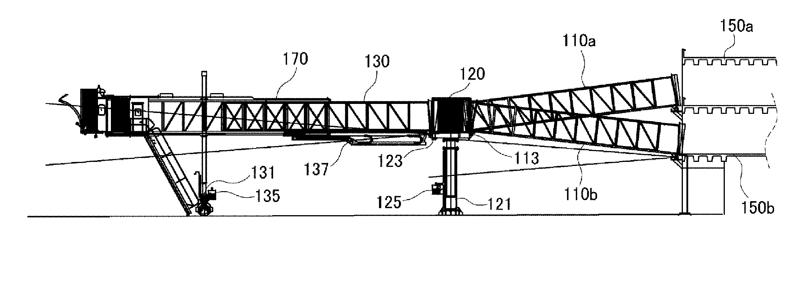Height-Adjustable Rotunda-Type Boarding Bridge