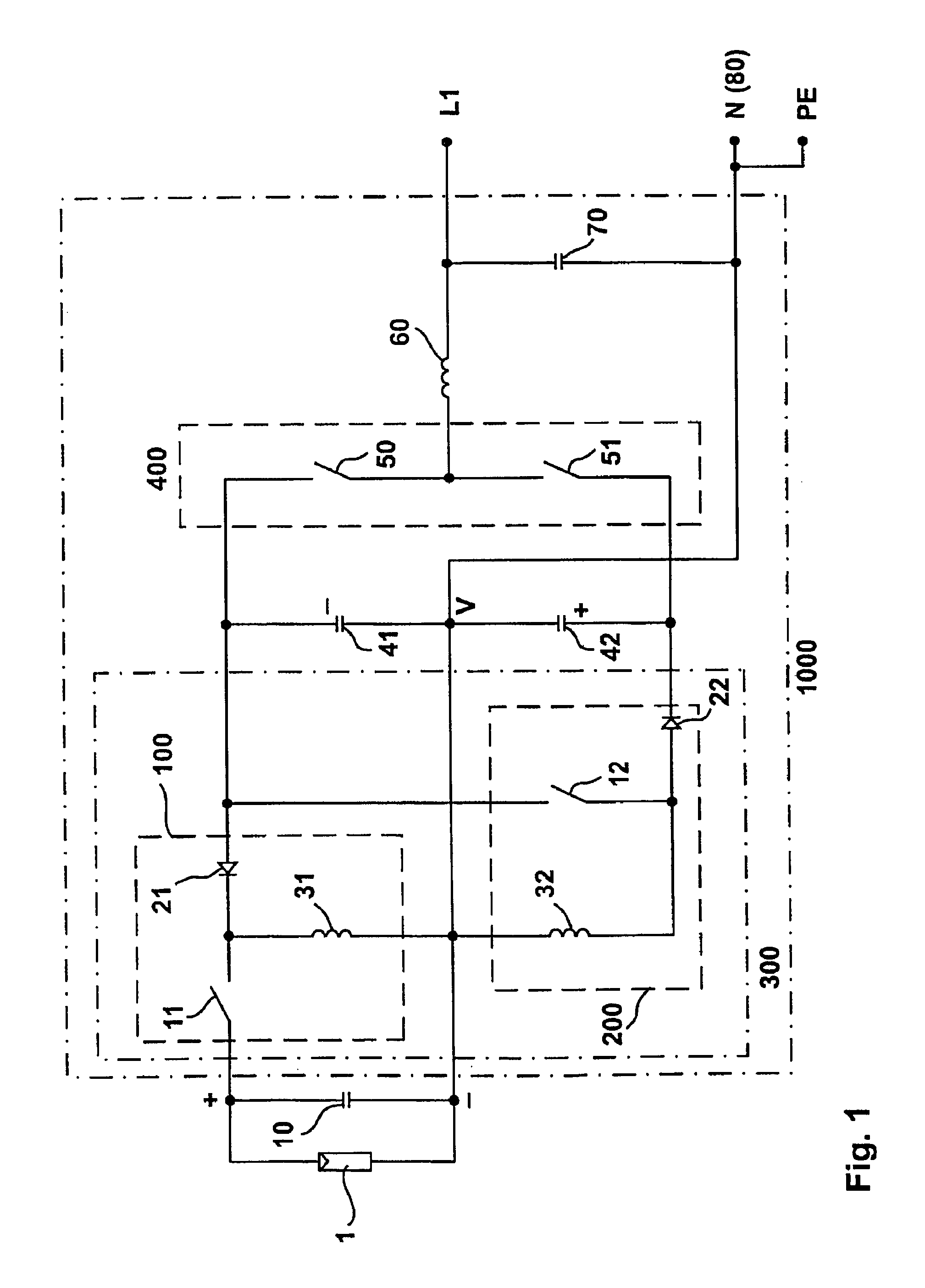 Circuit apparatus for transformerless conversion of an electric direct voltage into an alternating voltage