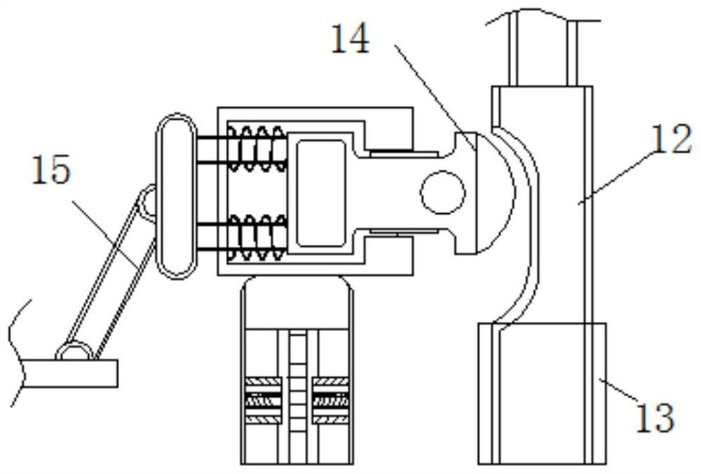 Energy-saving and environment-friendly flour processing device capable of adjusting amount by utilizing centrifugal force change
