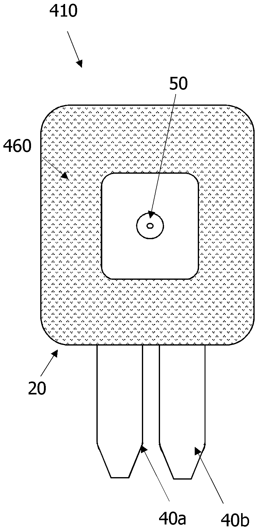 Blood collection device with integrated absorbent material