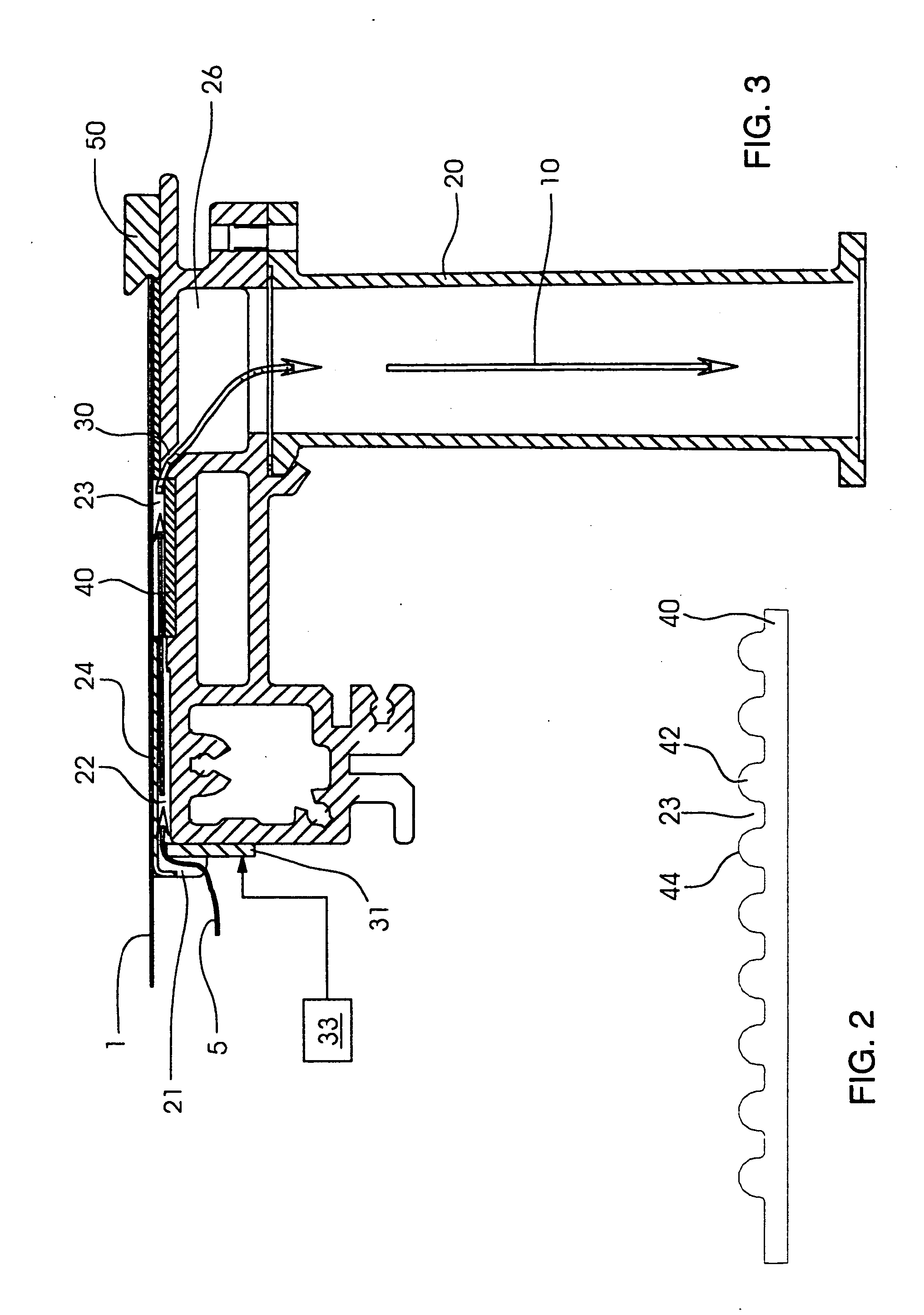 Configuration for the transport and simultaneous alignment of sheets