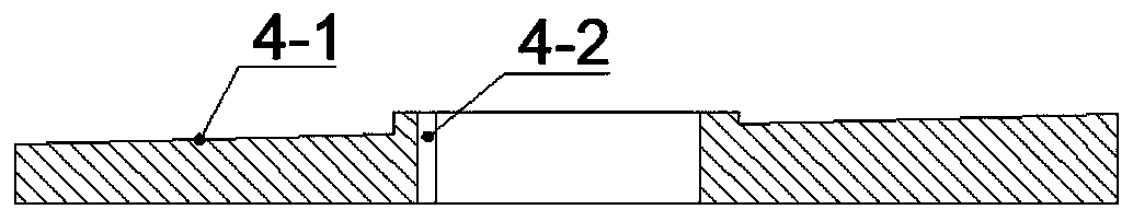 A radial piston pump/motor and its distribution structure