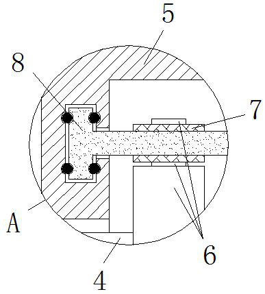 A belt conveyor that facilitates the replacement and angle adjustment of the conveyor belt