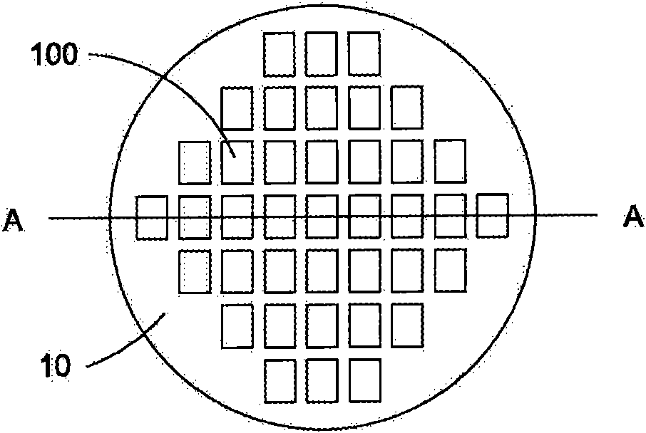 Encapsulating structure and encapsulating method for reconfiguring chip