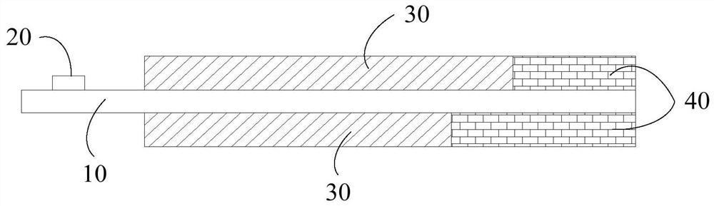 Positive plate, battery roll core, battery and preparation method of positive plate