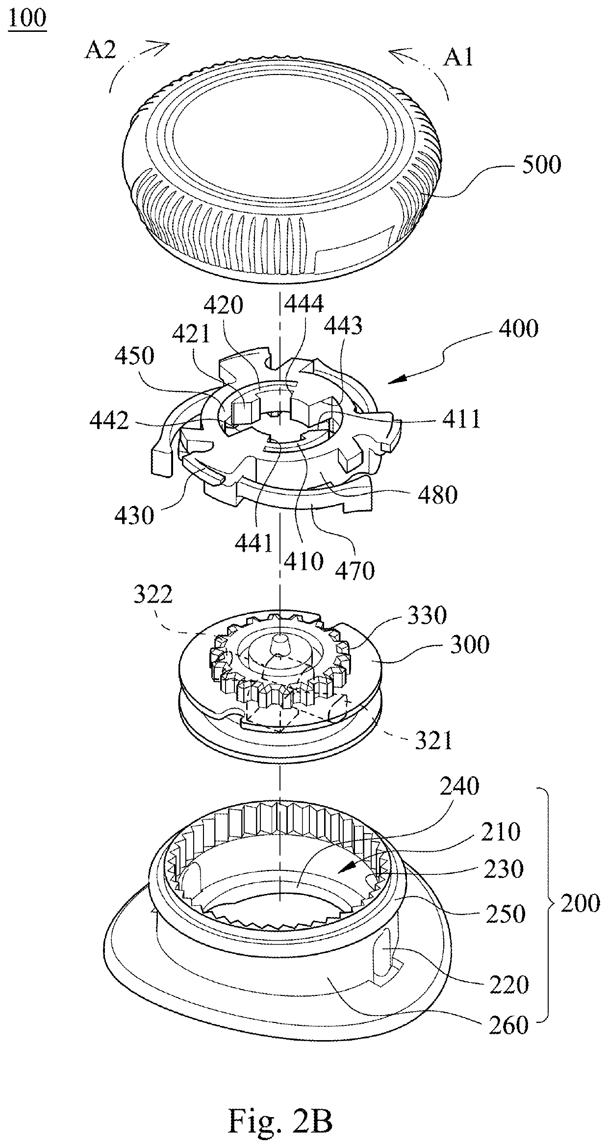 Fastening device and lace assembling method thereof