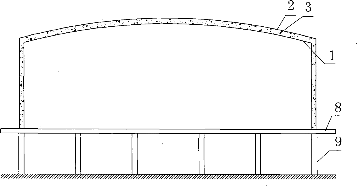 Housing of large-scale liquefied natural gas storage tank and construction method thereof