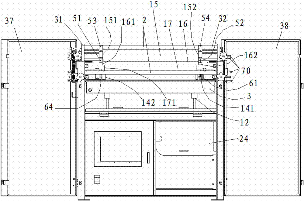 Double-sided gluing machine for chip material in photo album with glue transfer shaft