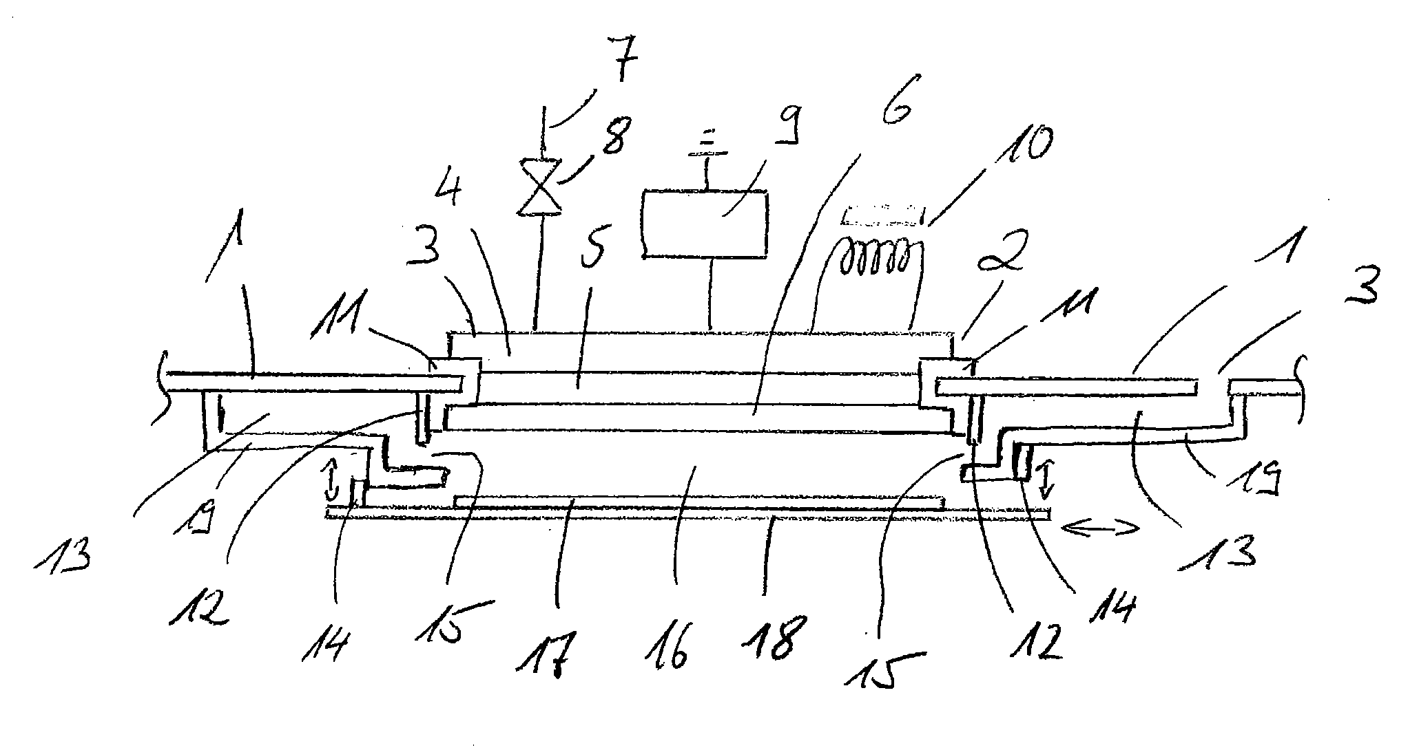 Electrode and arrangement with movable shield