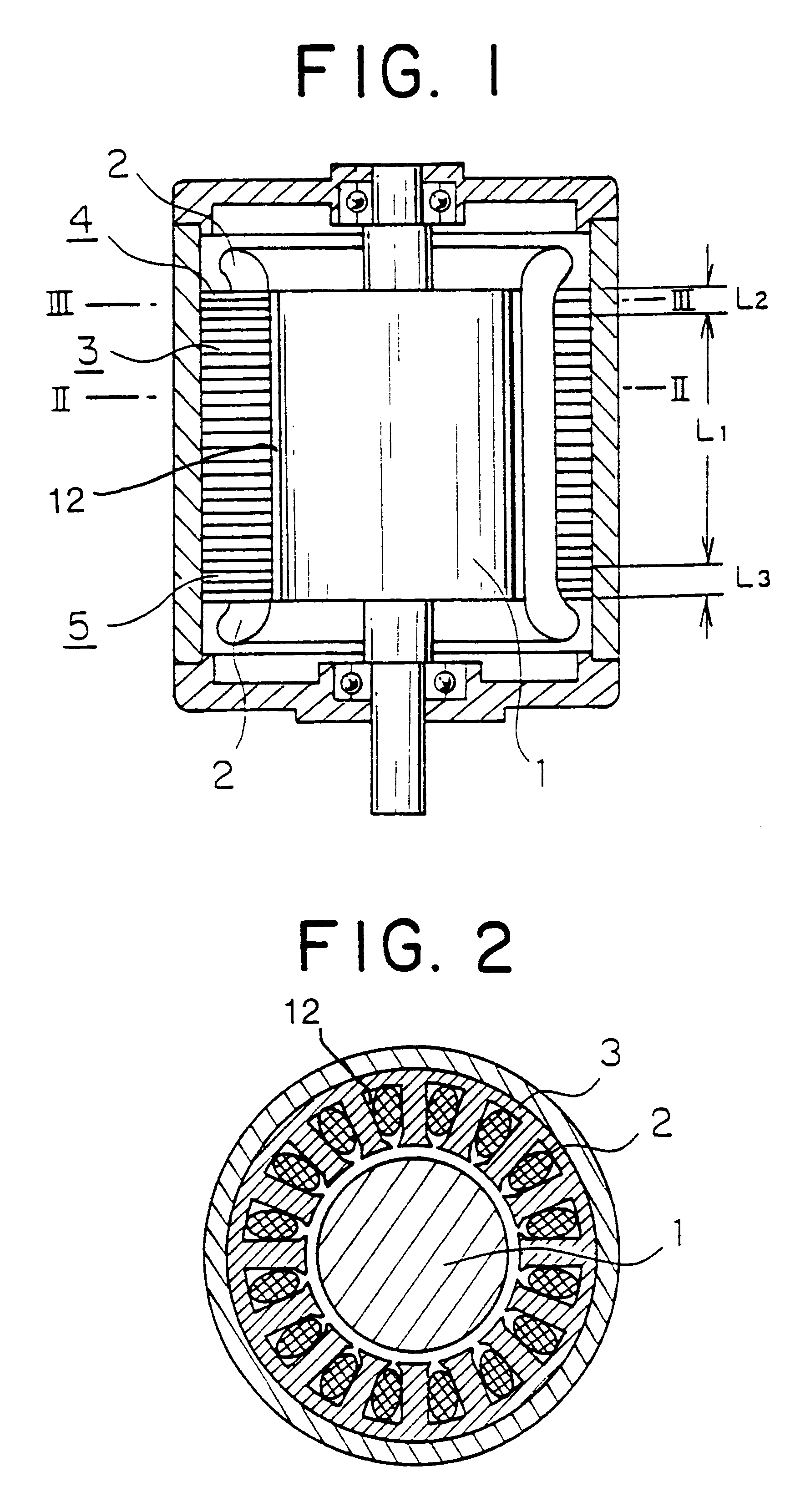 Electric motor having a stator with an end core part having a different shape than a central core part