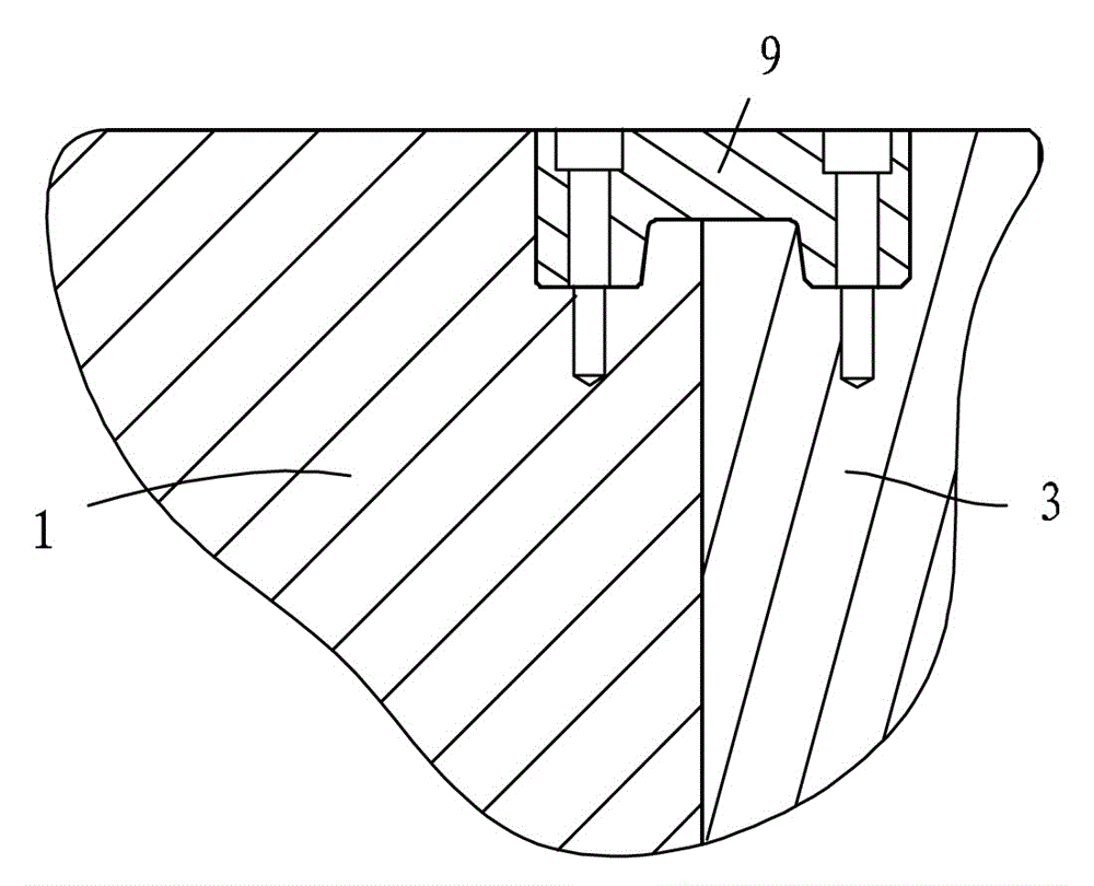 Lateral parting mold structure