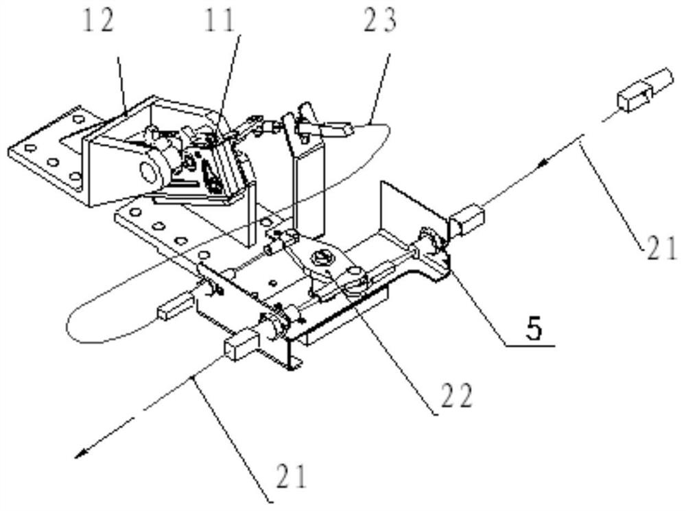 Hatch cover interlocking mechanism and hatch cover system