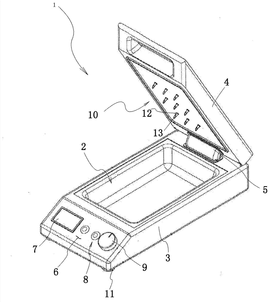 Device, packaging unit and system for steaming items to be cooked