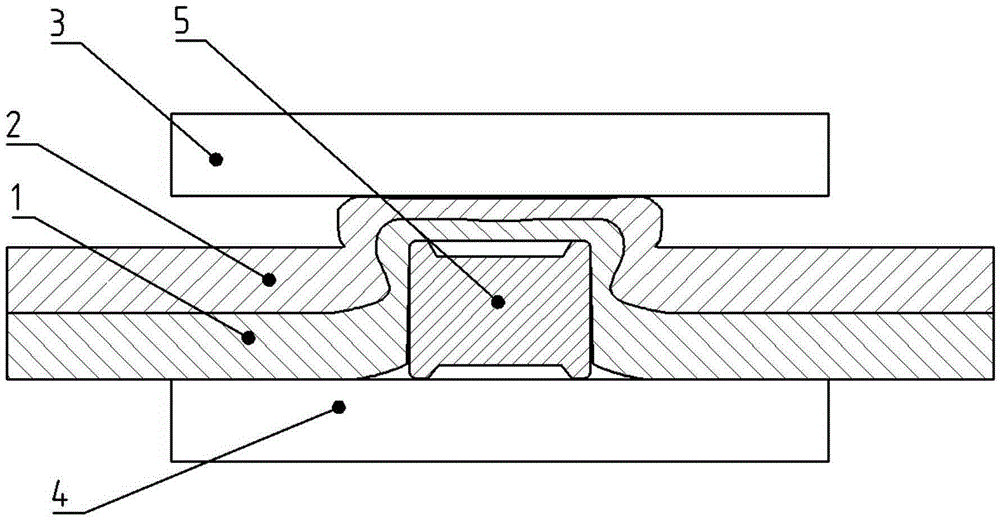 Plate connecting method capable of using prepressing holes of soft rivet column and riveting compounding