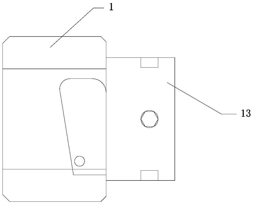 A sleeve-type insulated wire quick stripper