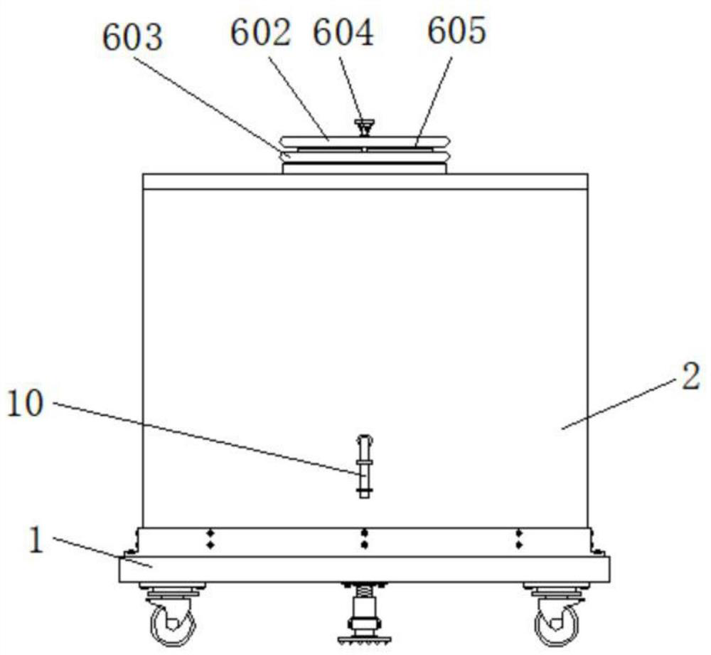 Crucible furnace capable of recycling heat