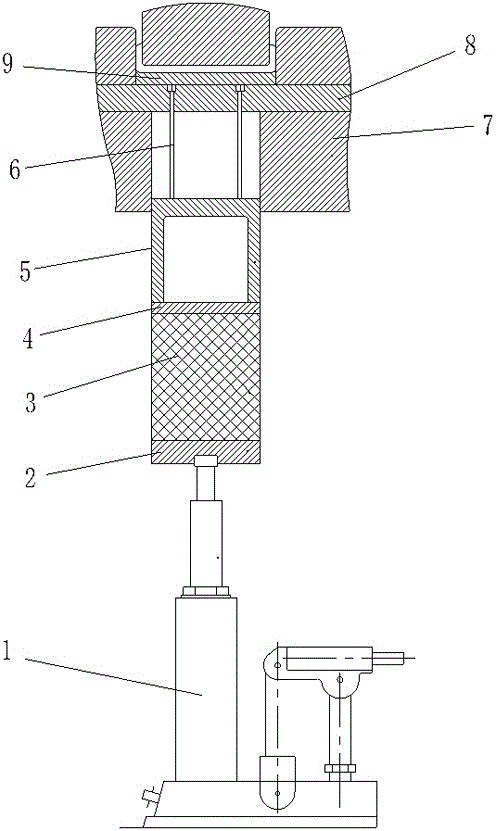 Movable type elastic jacking device and manufacturing method thereof