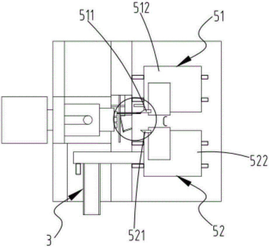 Machining device capable of improving feeding efficiency of clutch coil shell