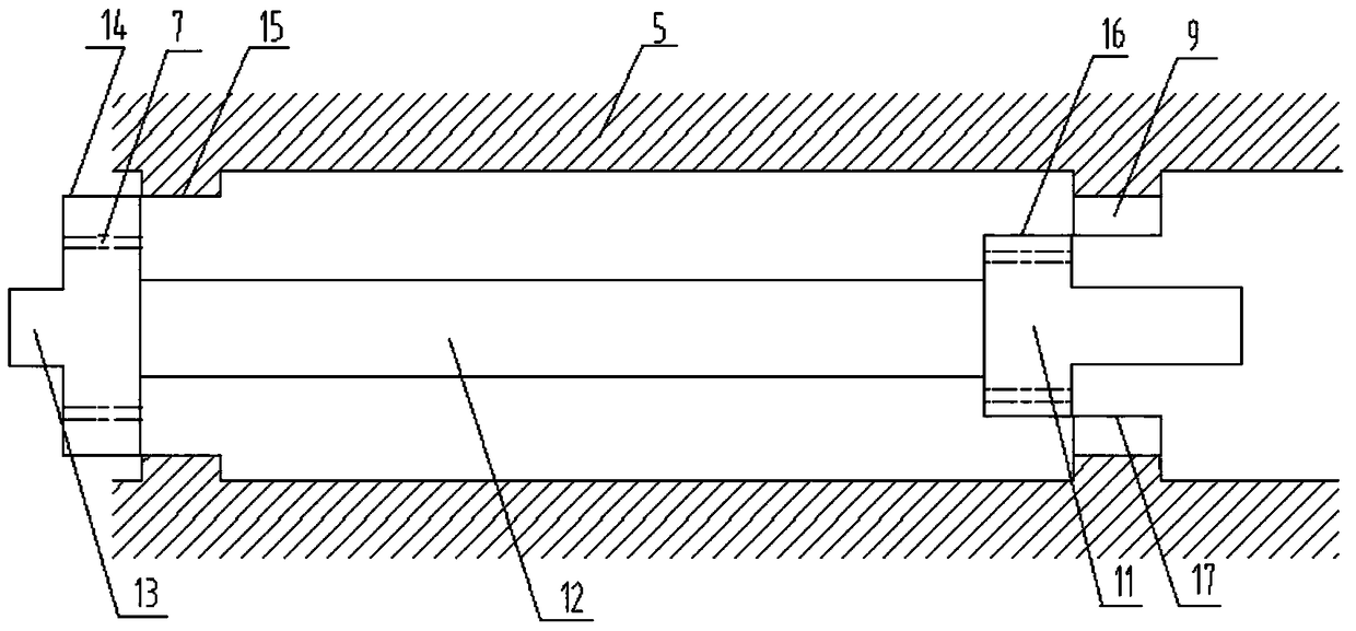 Combined loading buckling test method for submarine pipeline under complex load