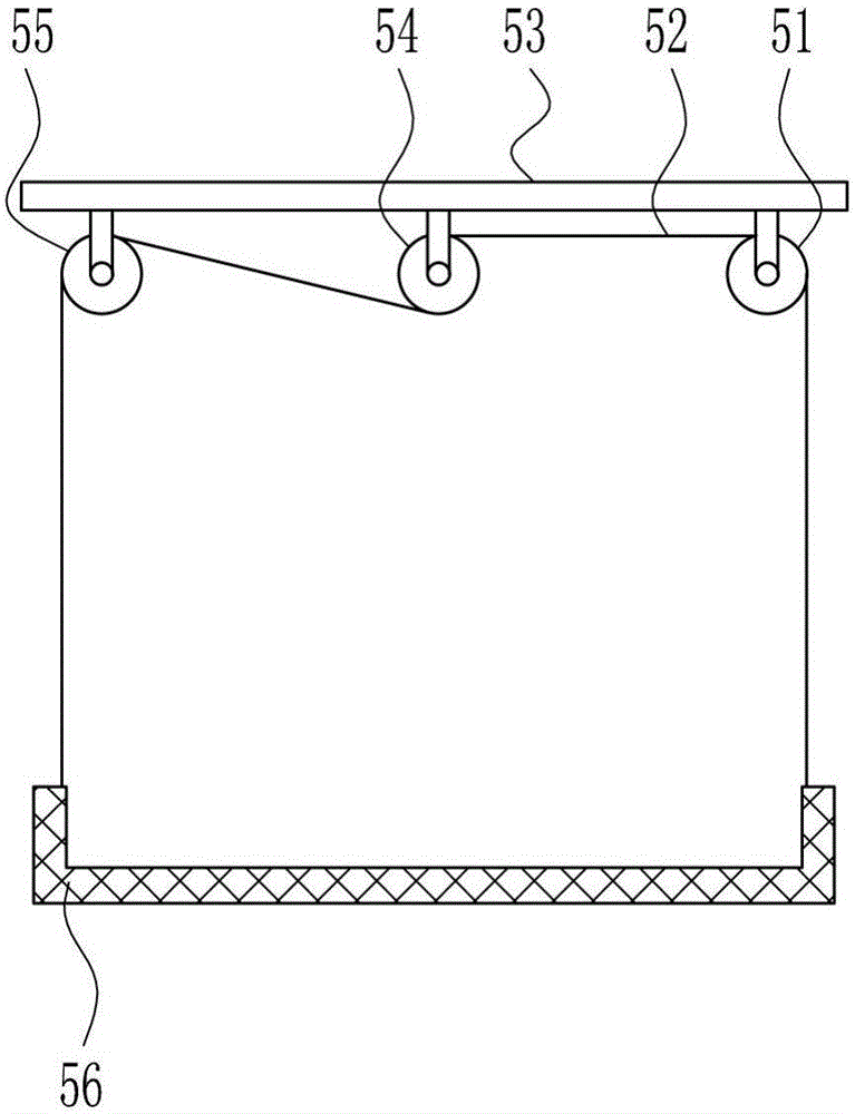 Filtering and recycling device for leather dyeing