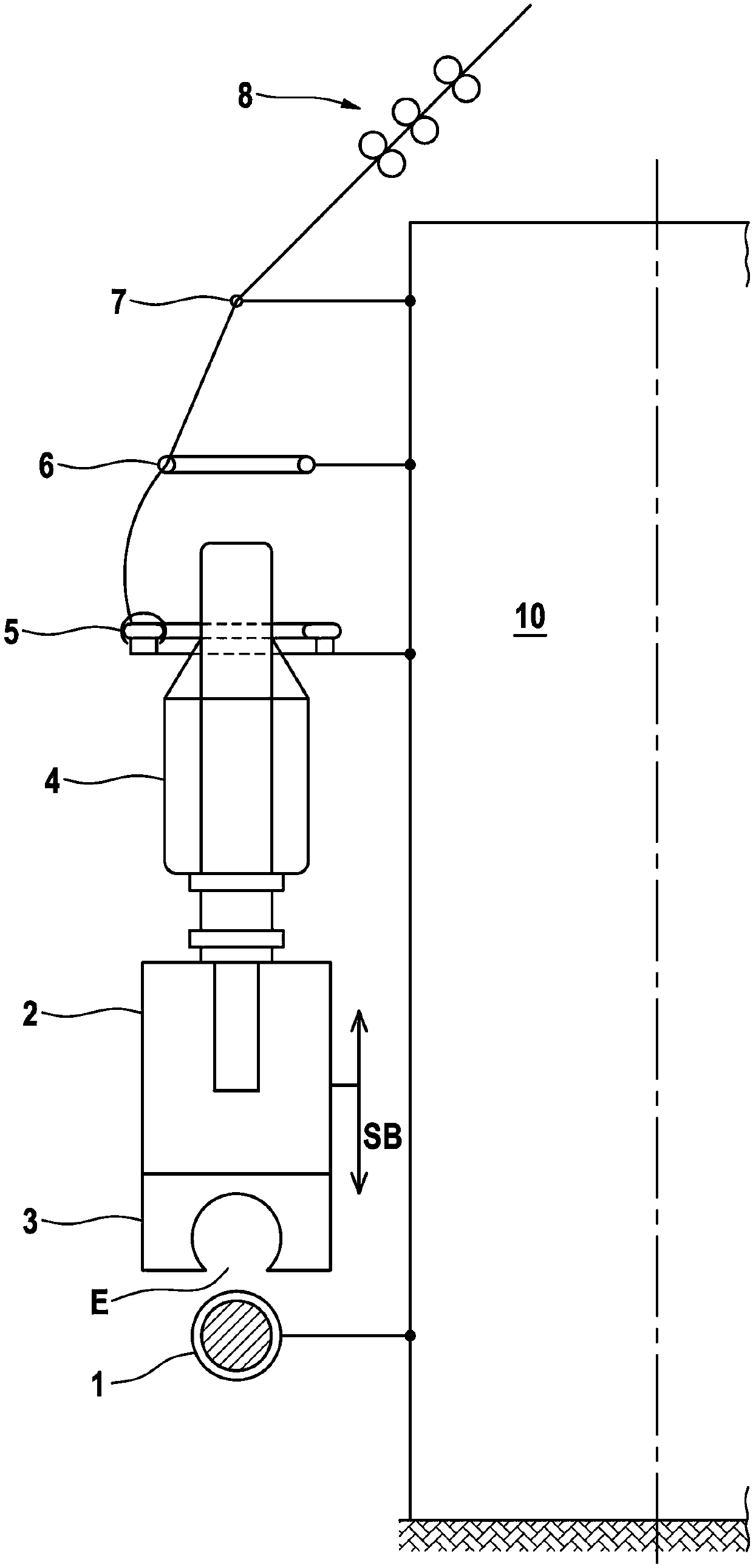 Ring spinning machine with vertically movable spindle