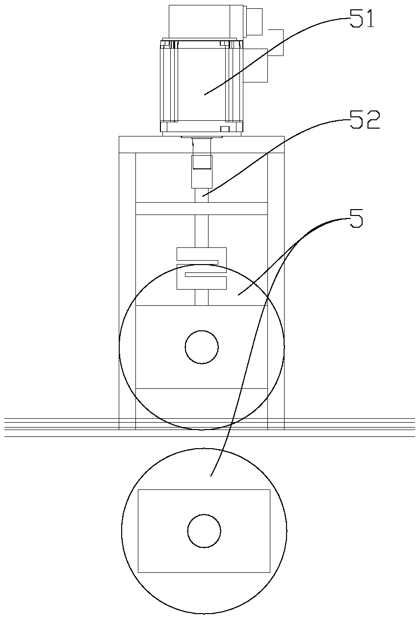 Damping fin dragging device and damping fin composite production system