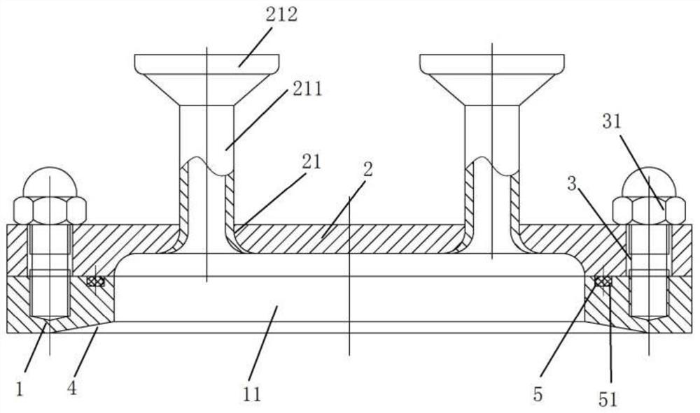 A random universal feeding combination device