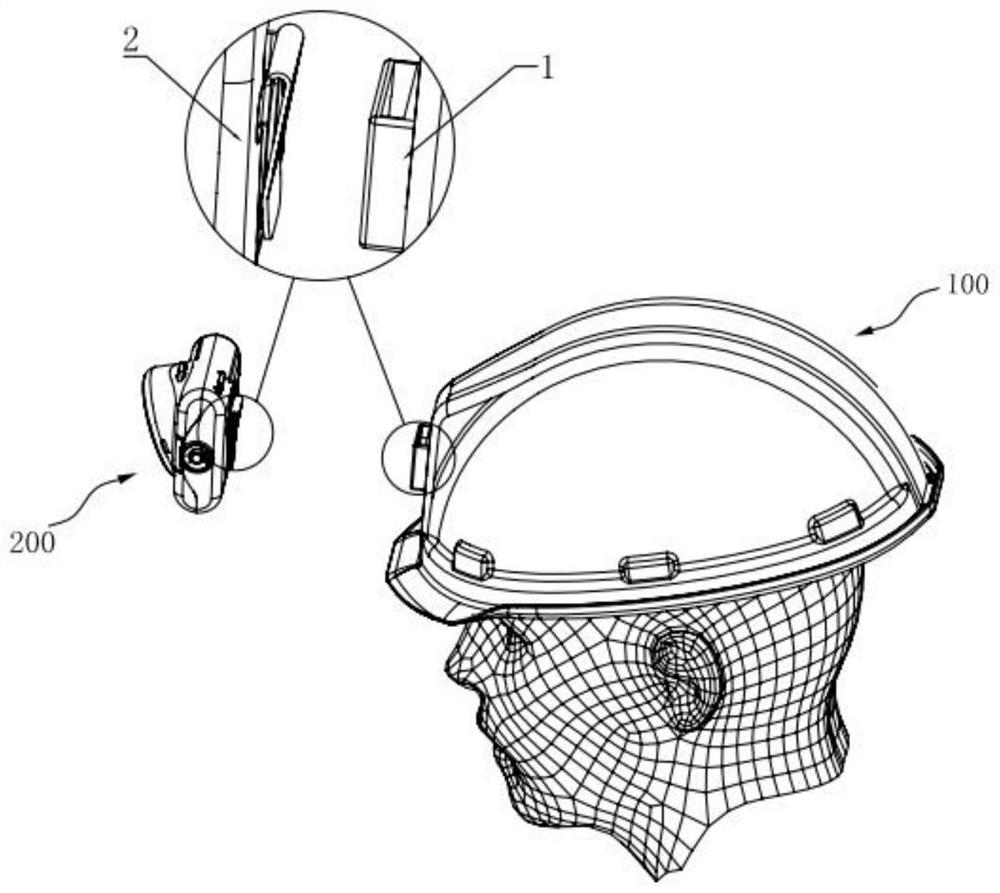 Helmet hook suspension device