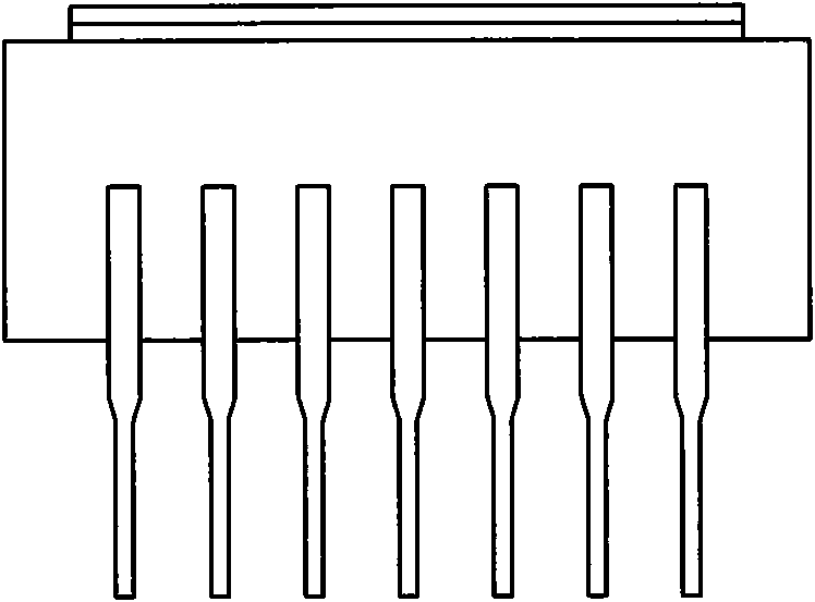 Solderless circuit chip carrier socket