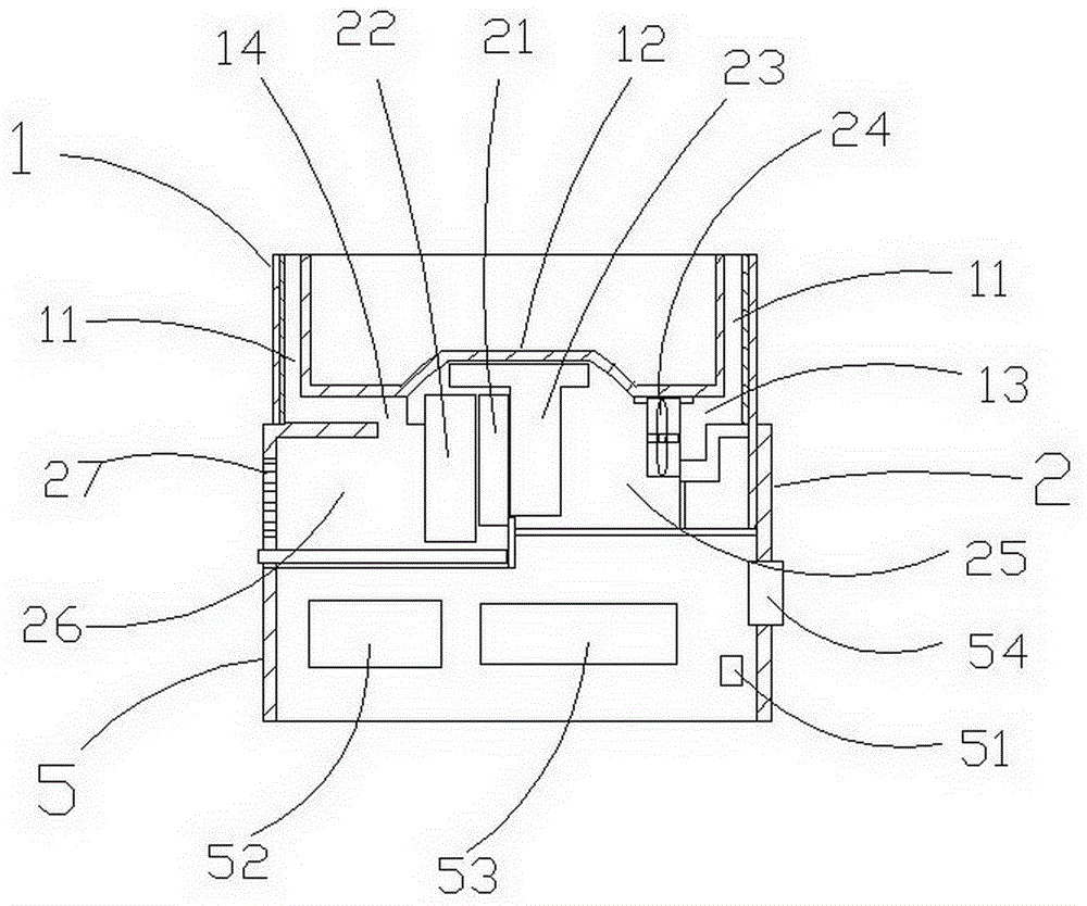 Carbonated Beverage Maker with Semiconductor Refrigeration and Juicing Structure