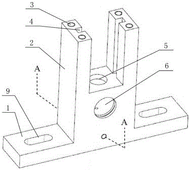 Bearing block convenient to mount