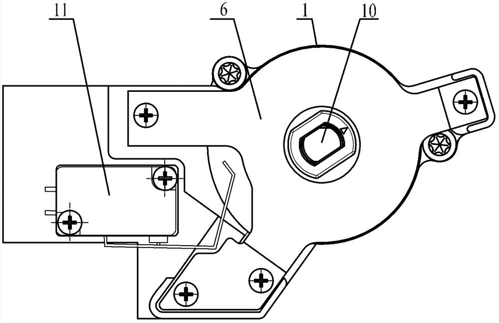 Clutch for controlling on-off with power supply