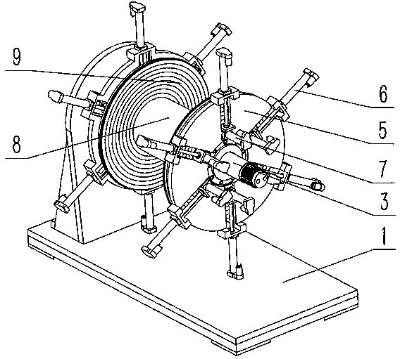 An anti-chaos rope winch with both ends of the drum convergent