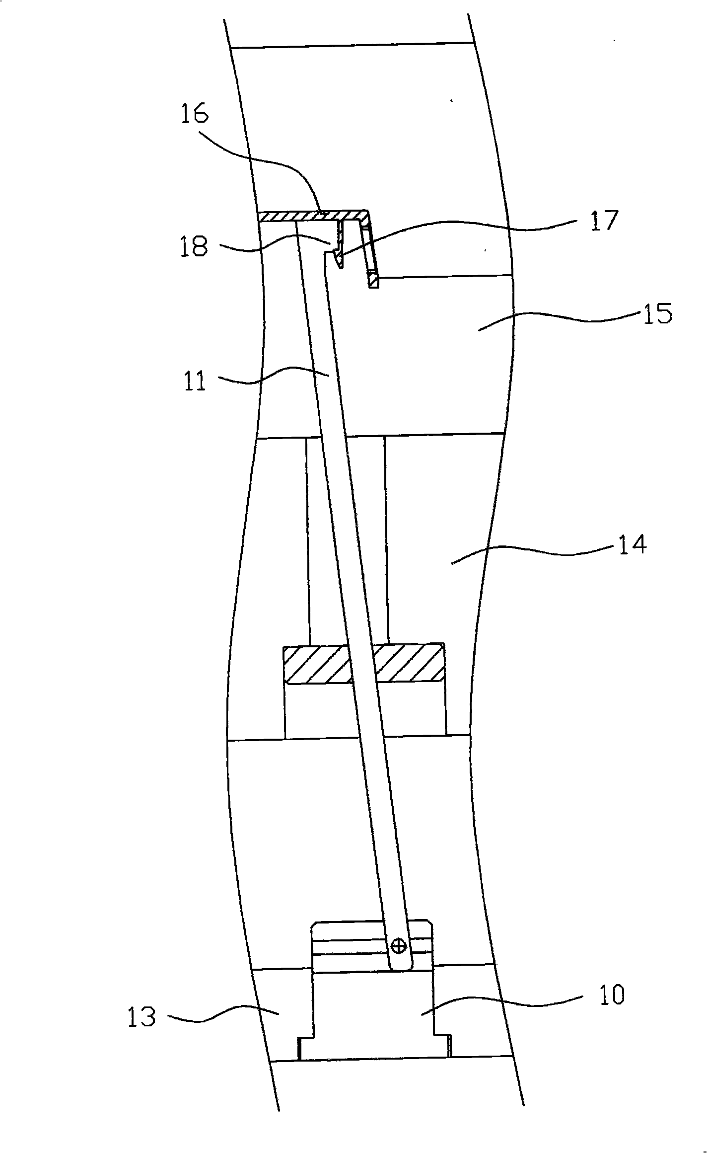 Novel inclined pin ejecting structure