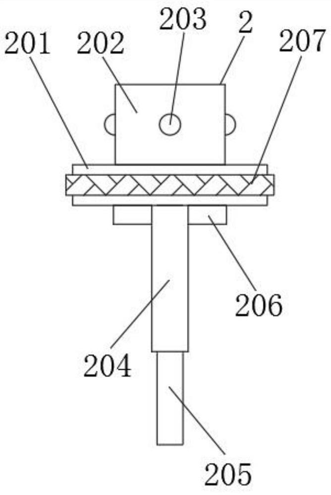 Multi-size screw fastening head placing platform for die assembling system