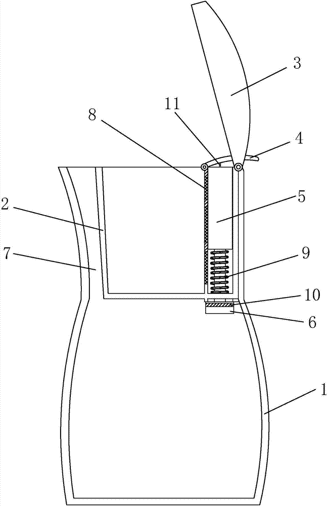 Teapot with filtering device