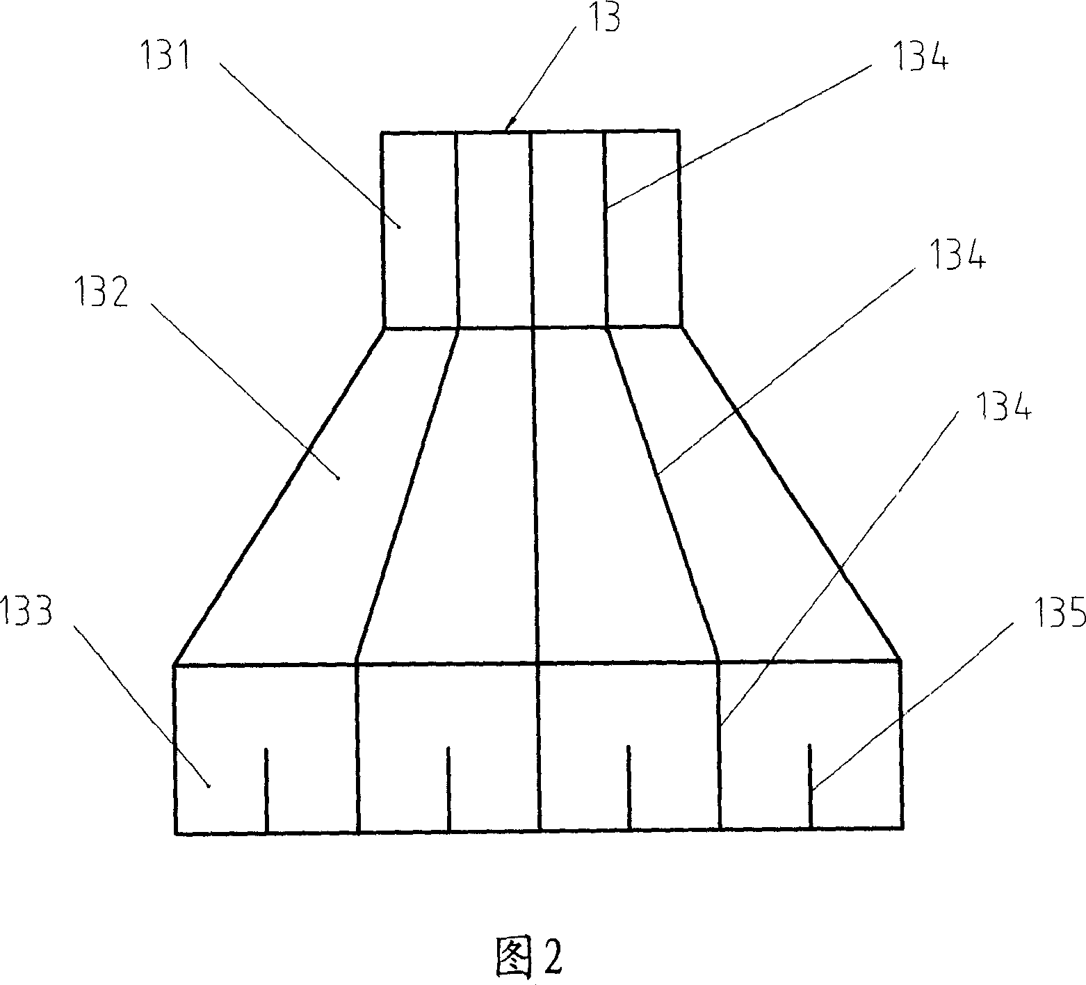 Chain furnace grate protecting method for incinerating biomass fuel and its special device